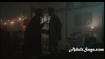 Oynat Kahraman baba, kızını kaçırılmaktan kurtarmak için bir iblisle sikişiyor (ashley lane, tommy tabanca)
