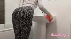 Oynat Yaramaz Hizmetçinin X-Rated Temizlik Seansı: 18 YO Genç, Büyük Göt, Büyük Sik, Döl Akması, Fışkırtma