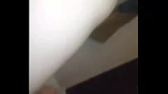 play Gros plans tentants de la délicieuse chatte d'une femme passionnée