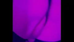 Reproduzir Empregada latina sensual em lingerie ganha uma gozada após sessão de ginástica