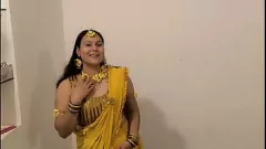 চালান চর্মসার এশিয়ান স্ত্রীর প্রথম পর্ন: পূর্ণ নোংরা-টক পর্ব