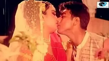 Play Poly sexy song(poly having sex at her wedding night)1