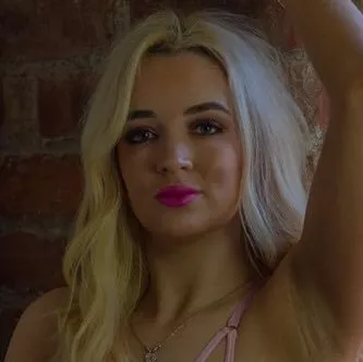 Pornstar Lana Harding